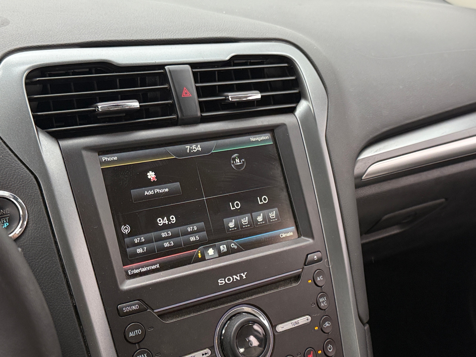 Thumbnail: 2016 Ford Fusion - 3