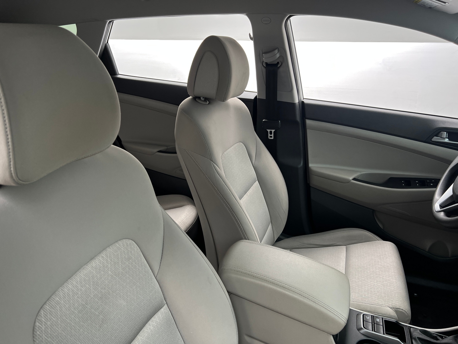 Thumbnail: 2016 Hyundai Tucson - 2