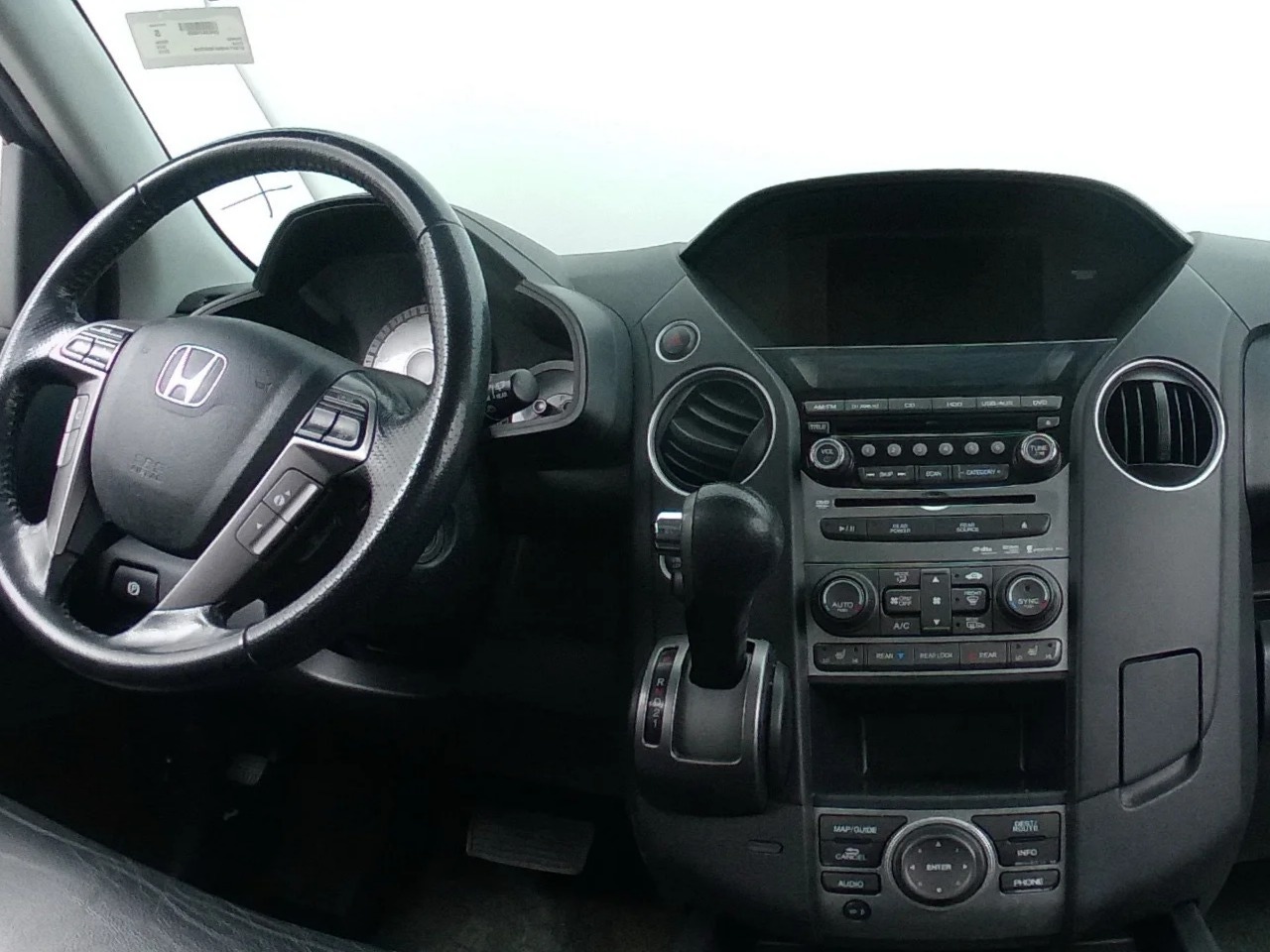 Thumbnail: 2015 Honda Pilot - 2