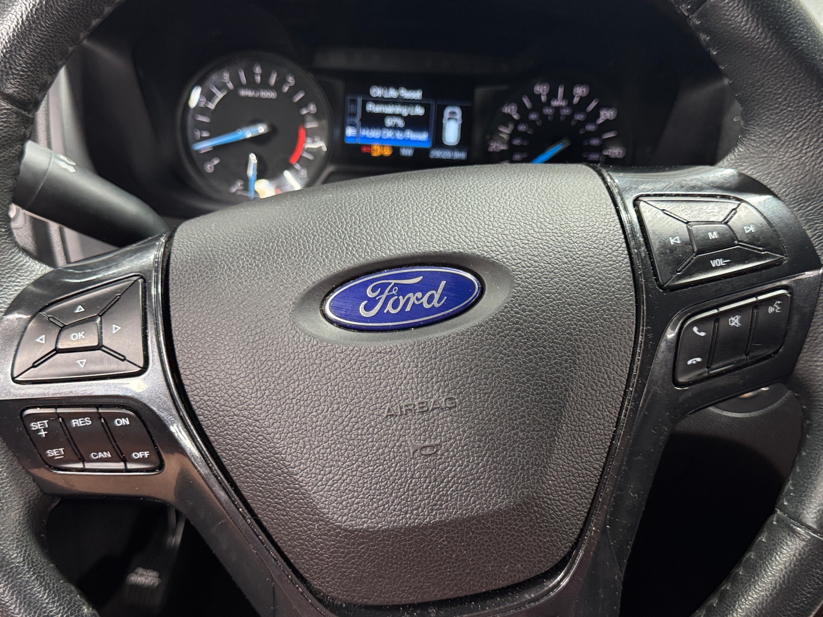 Thumbnail: 2018 Ford Explorer - 5