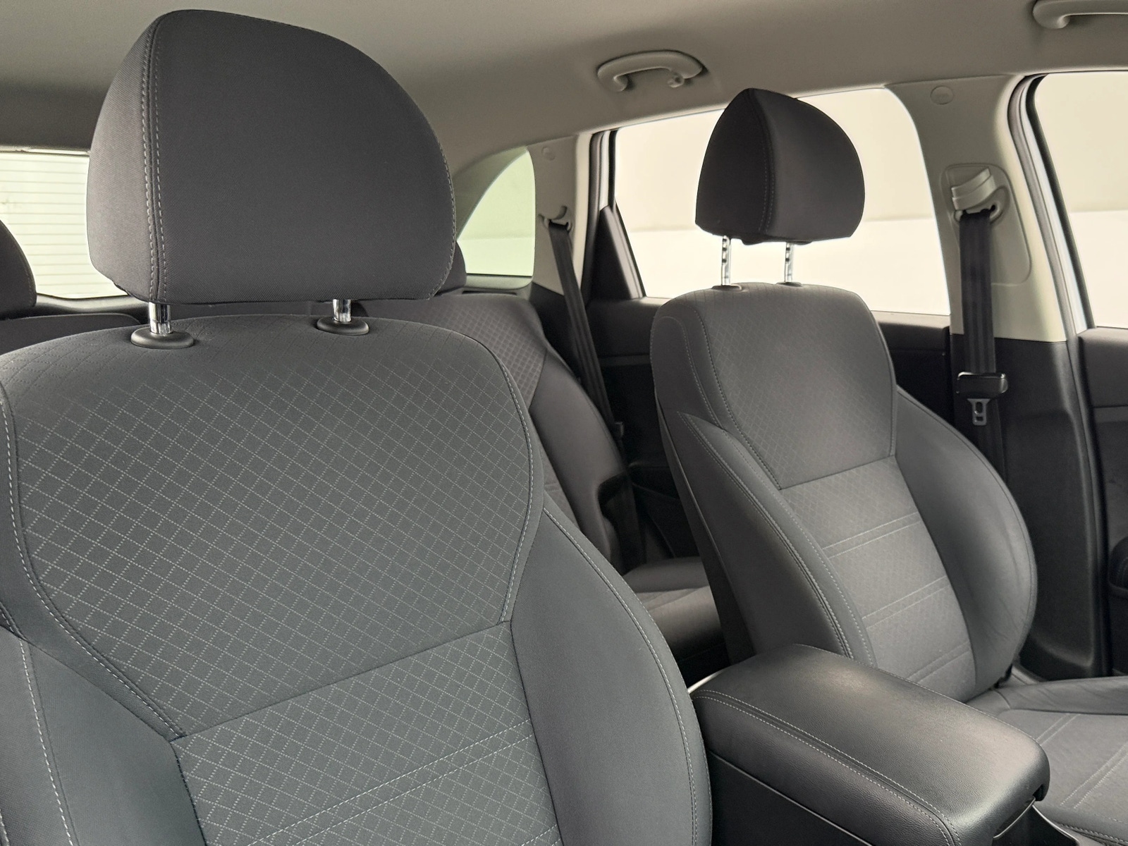 Thumbnail: 2018 Kia Sorento - 2