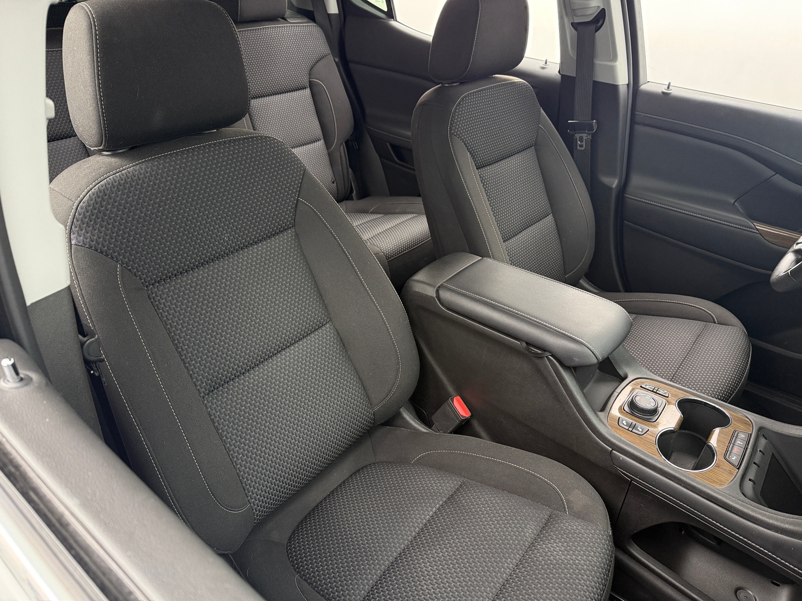 Thumbnail: 2023 GMC Acadia - 2