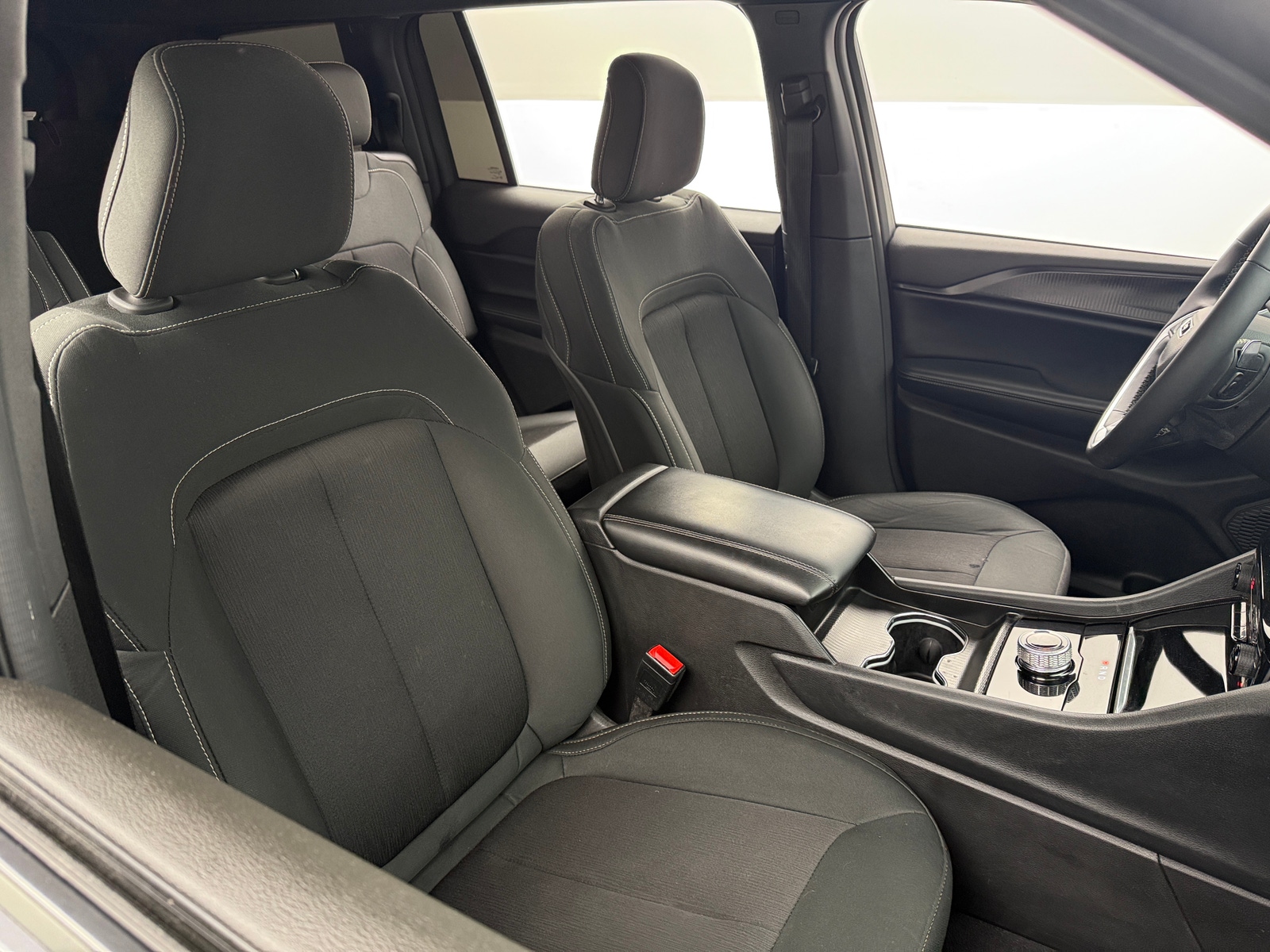 Thumbnail: 2024 Jeep Grand Cherokee L - 2