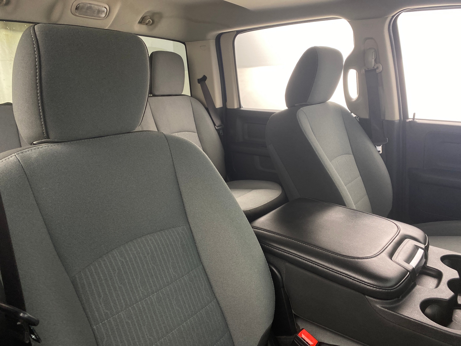 Thumbnail: 2022 RAM 1500 Classic - 2
