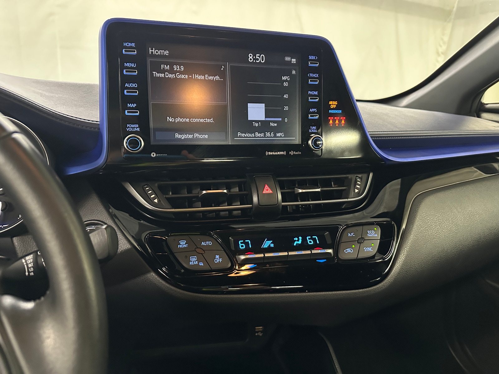 Thumbnail: 2021 Toyota C-HR - 4
