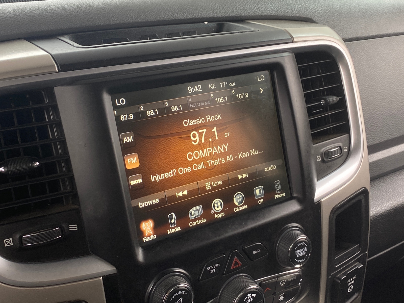 Thumbnail: 2017 RAM 1500 - 4