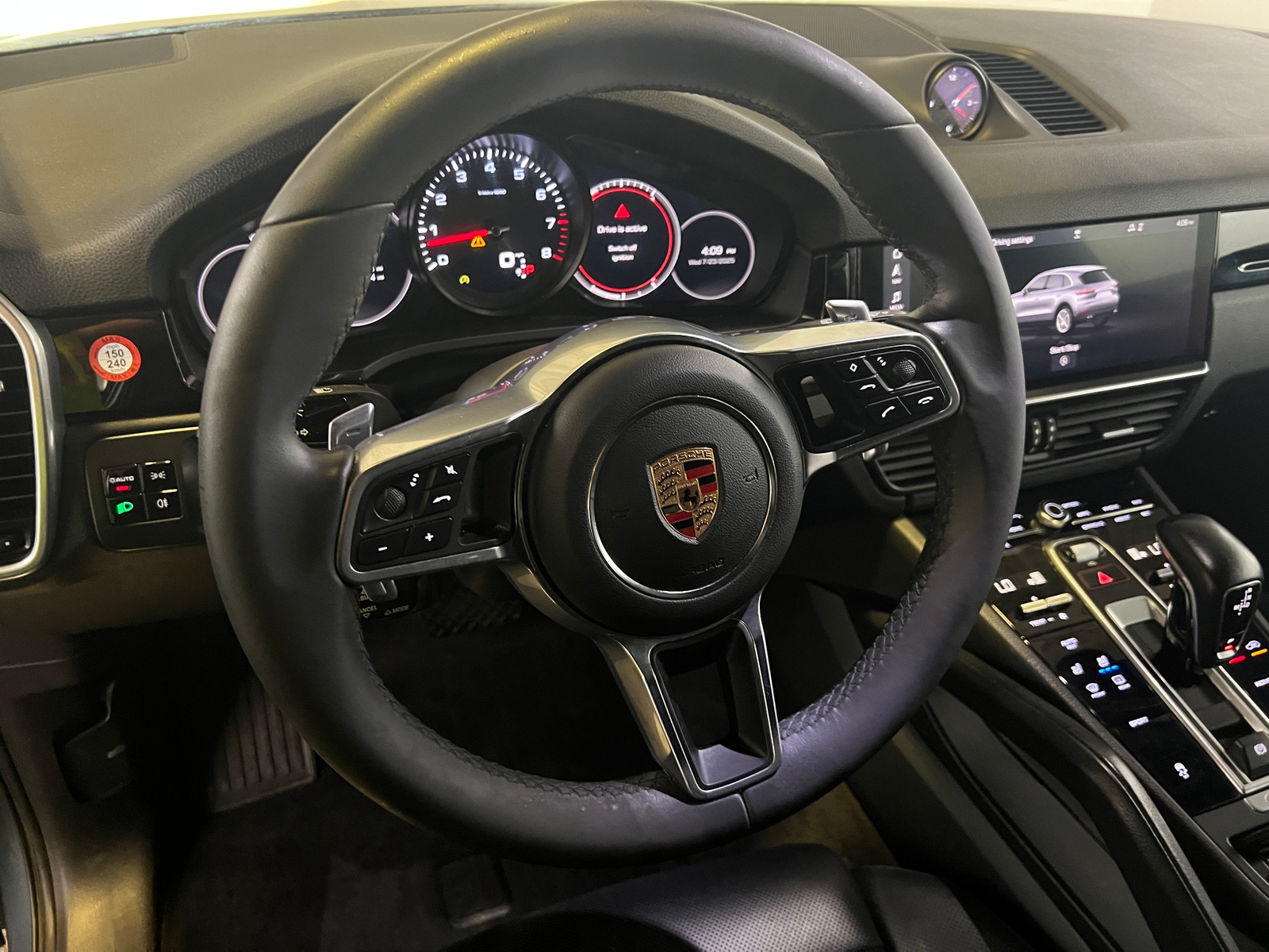 Thumbnail: 2019 Porsche Cayenne - 4