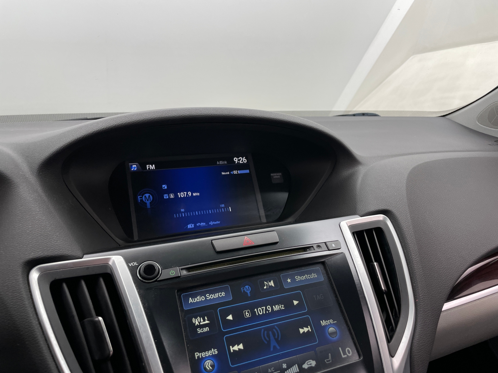Thumbnail: 2015 Acura TLX - 3