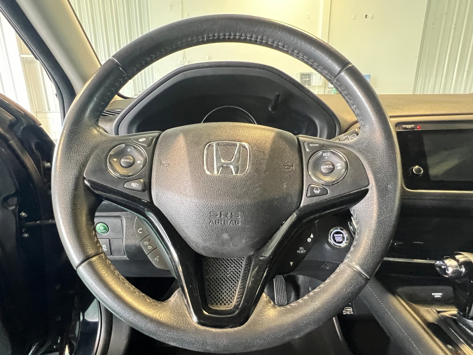 Thumbnail: 2019 Honda HR-V - 4