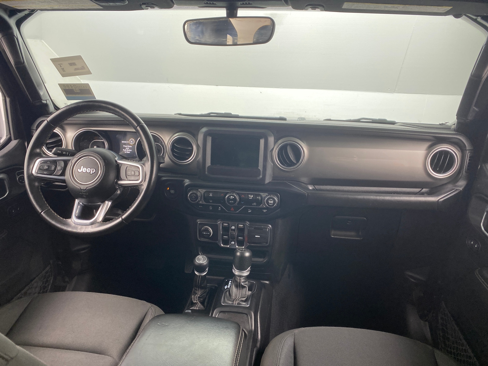 Thumbnail: 2019 Jeep Wrangler - 3