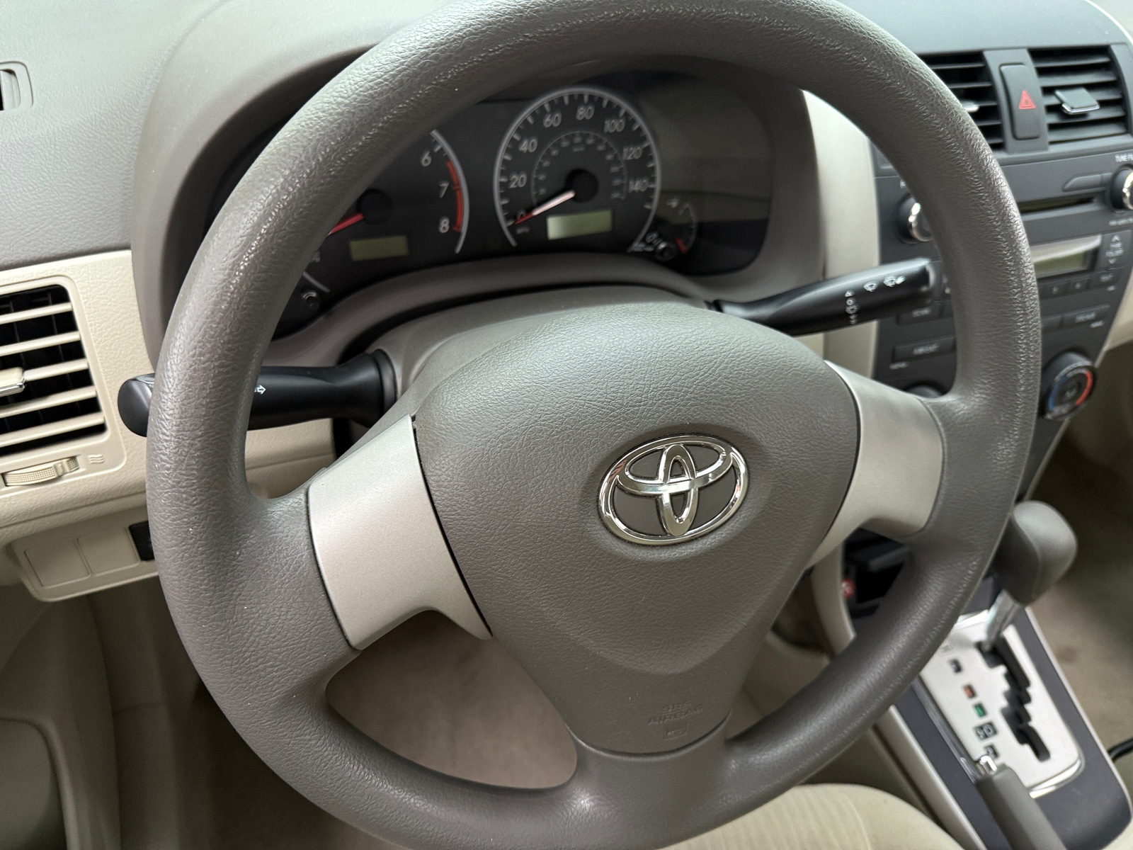 Thumbnail: 2010 Toyota Corolla - 5