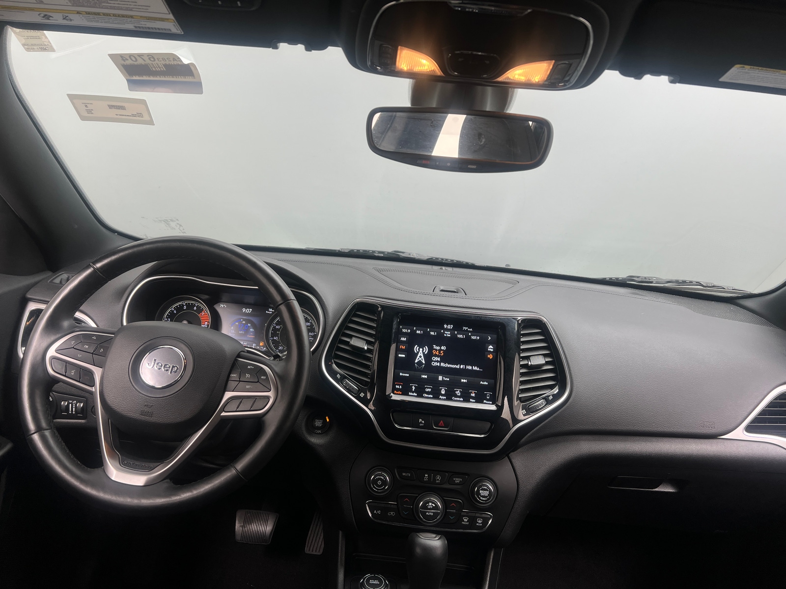 Thumbnail: 2019 Jeep Cherokee - 2