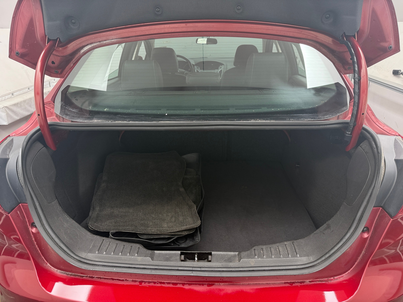 Thumbnail: 2016 Ford Focus - 6