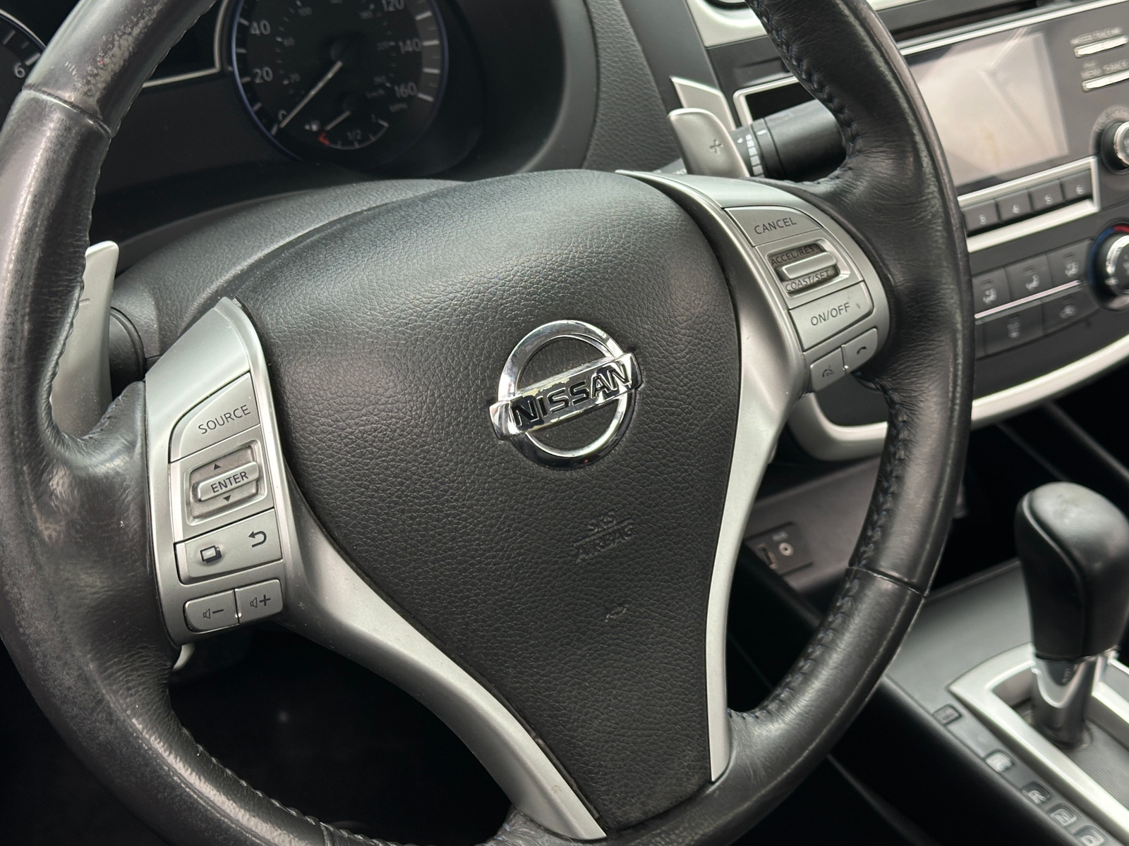 Thumbnail: 2017 Nissan Altima - 5