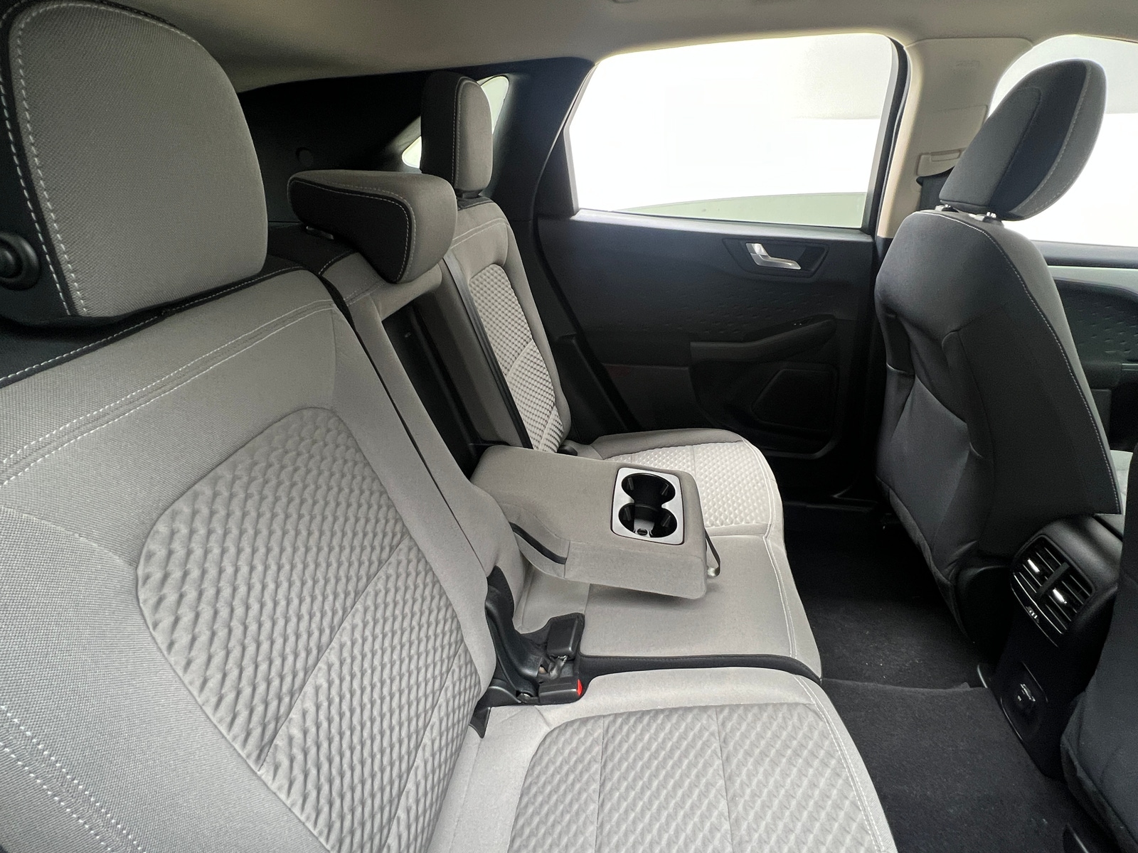 Thumbnail: 2020 Ford Escape - 6