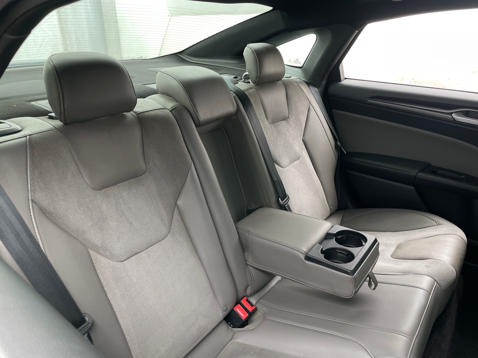 Thumbnail: 2017 Ford Fusion - 5