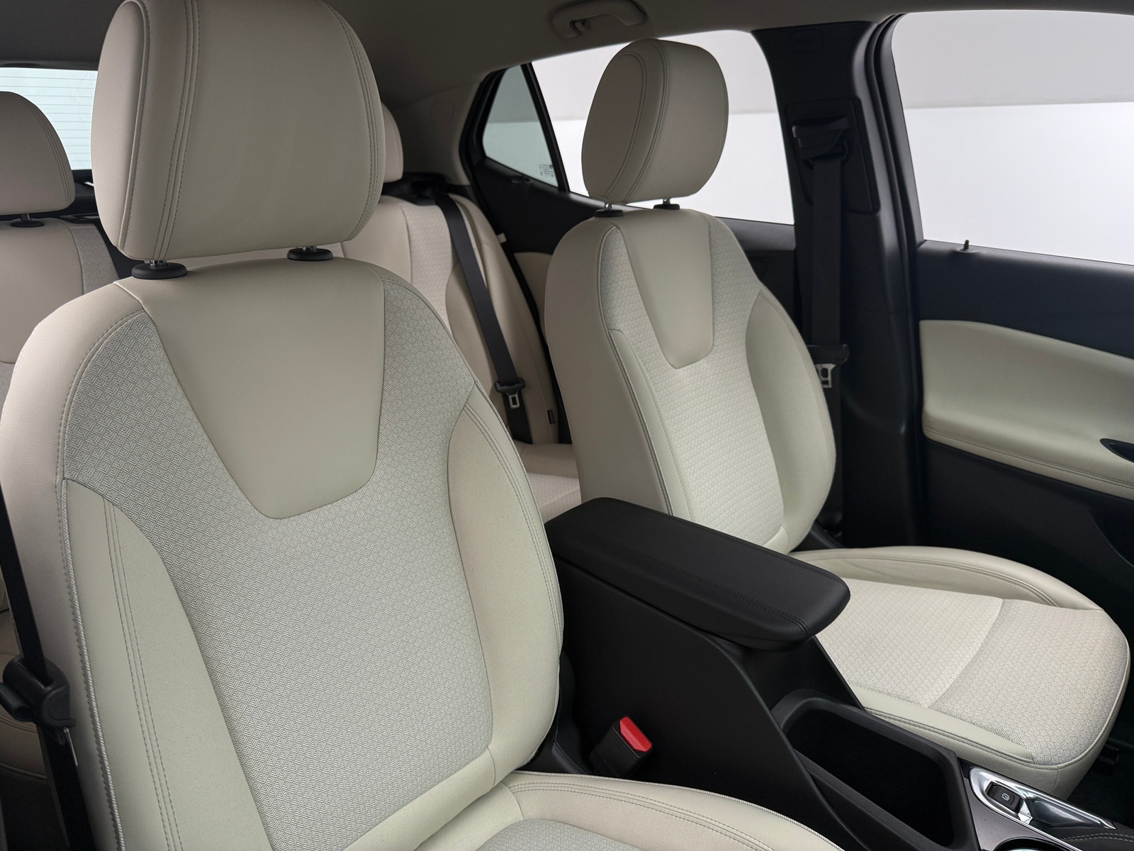 Thumbnail: 2024 Buick Encore GX - 2