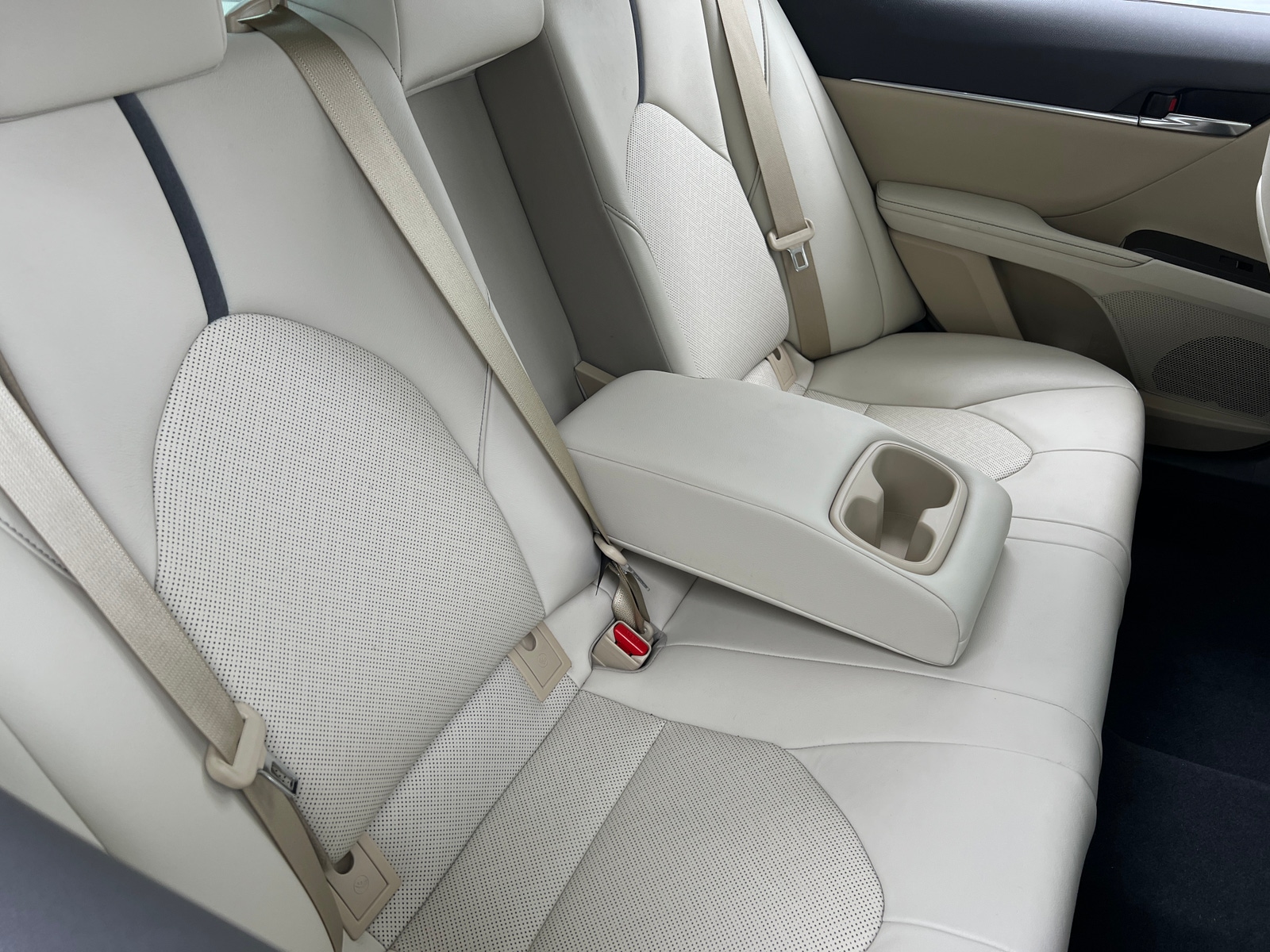 Thumbnail: 2021 Toyota Camry - 5