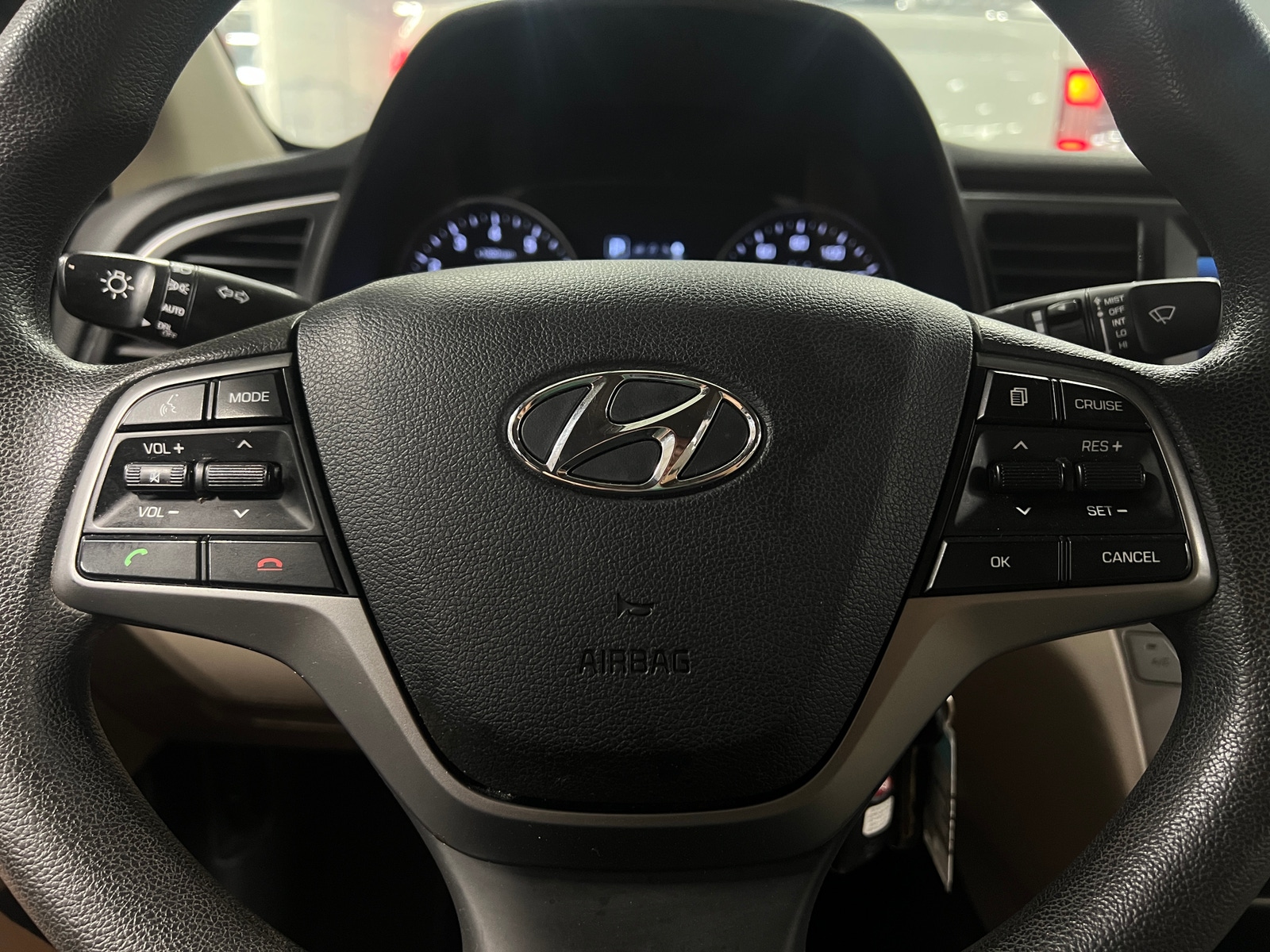 Thumbnail: 2018 Hyundai Elantra - 5