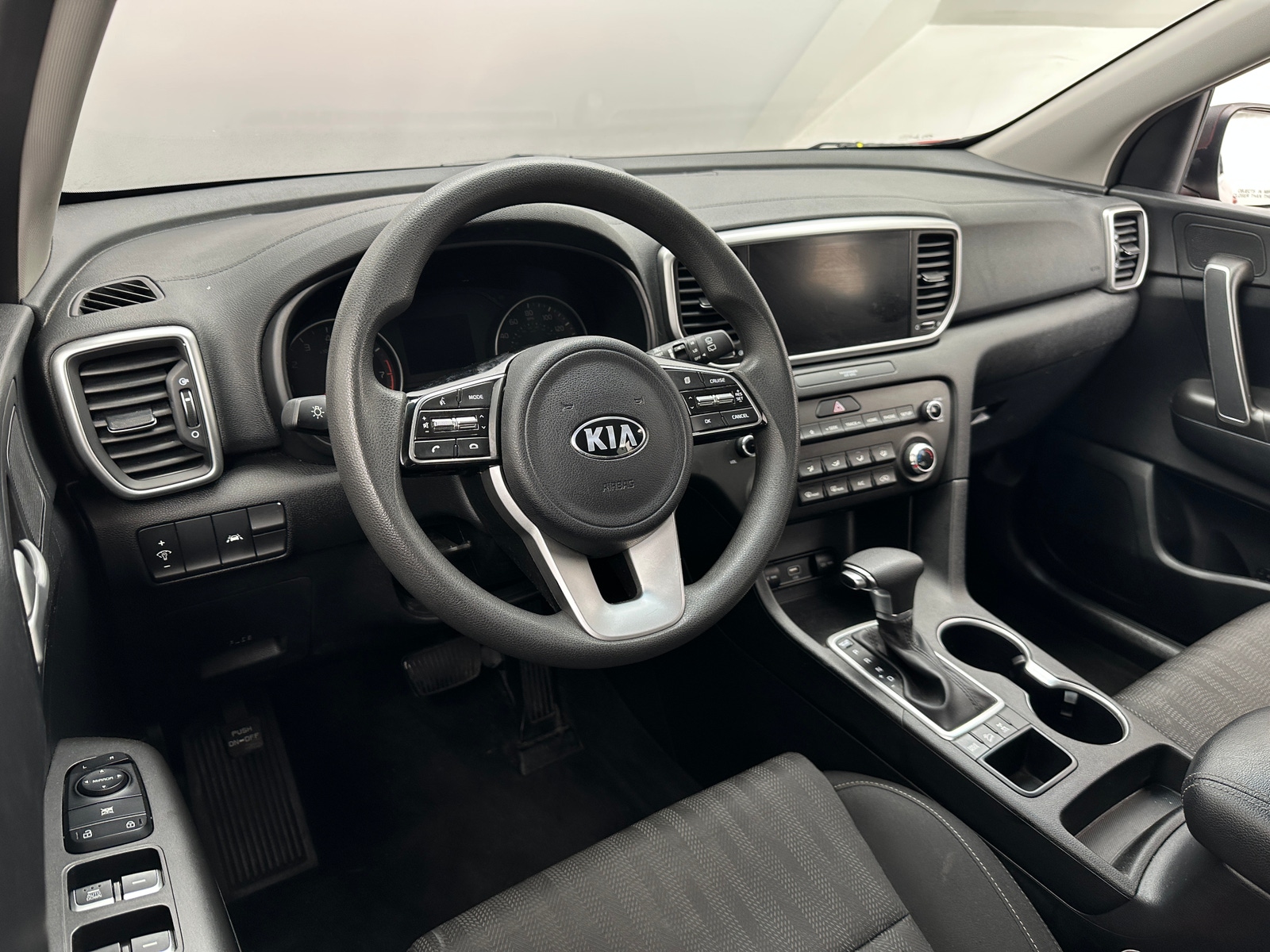 Thumbnail: 2022 Kia Sportage - 3