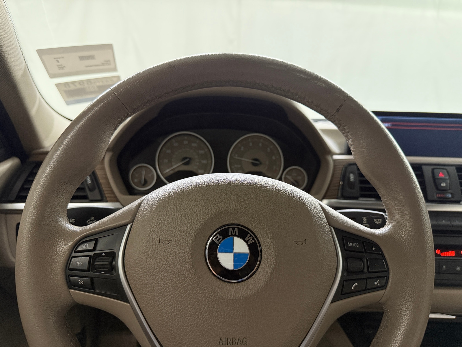 Thumbnail: 2013 BMW 3 Series - 4