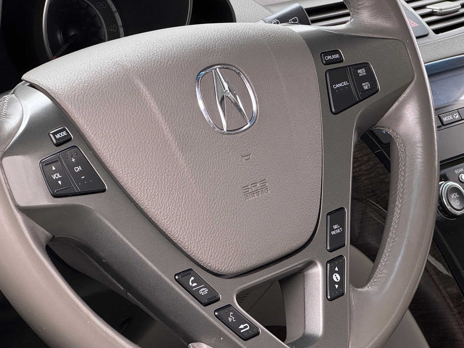 Thumbnail: 2012 Acura MDX - 4