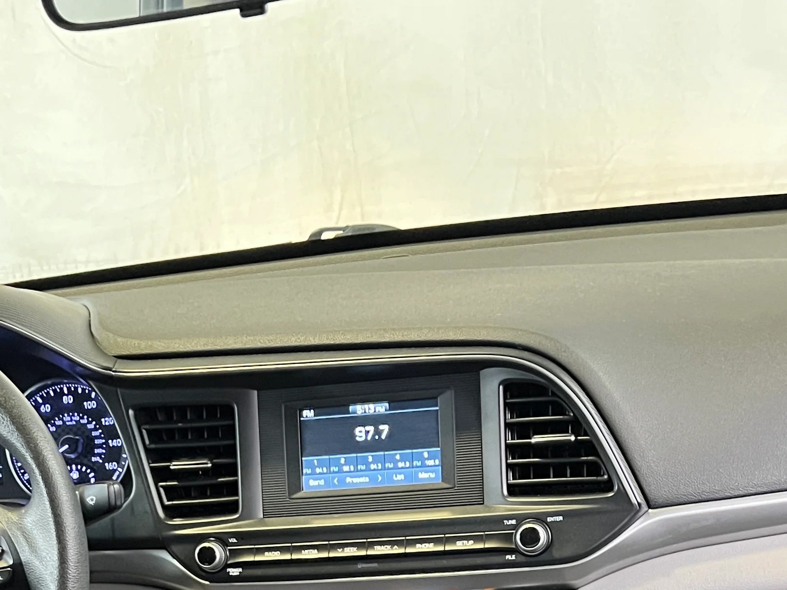 Thumbnail: 2020 Hyundai Elantra - 3