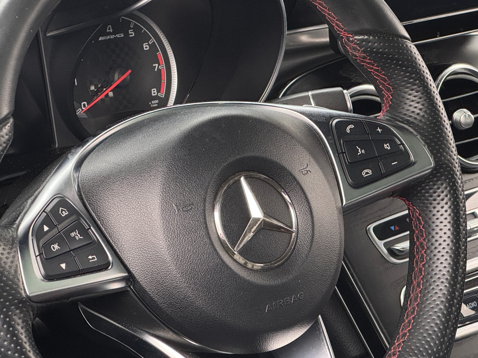 Thumbnail: 2018 Mercedes-Benz GLC - 4