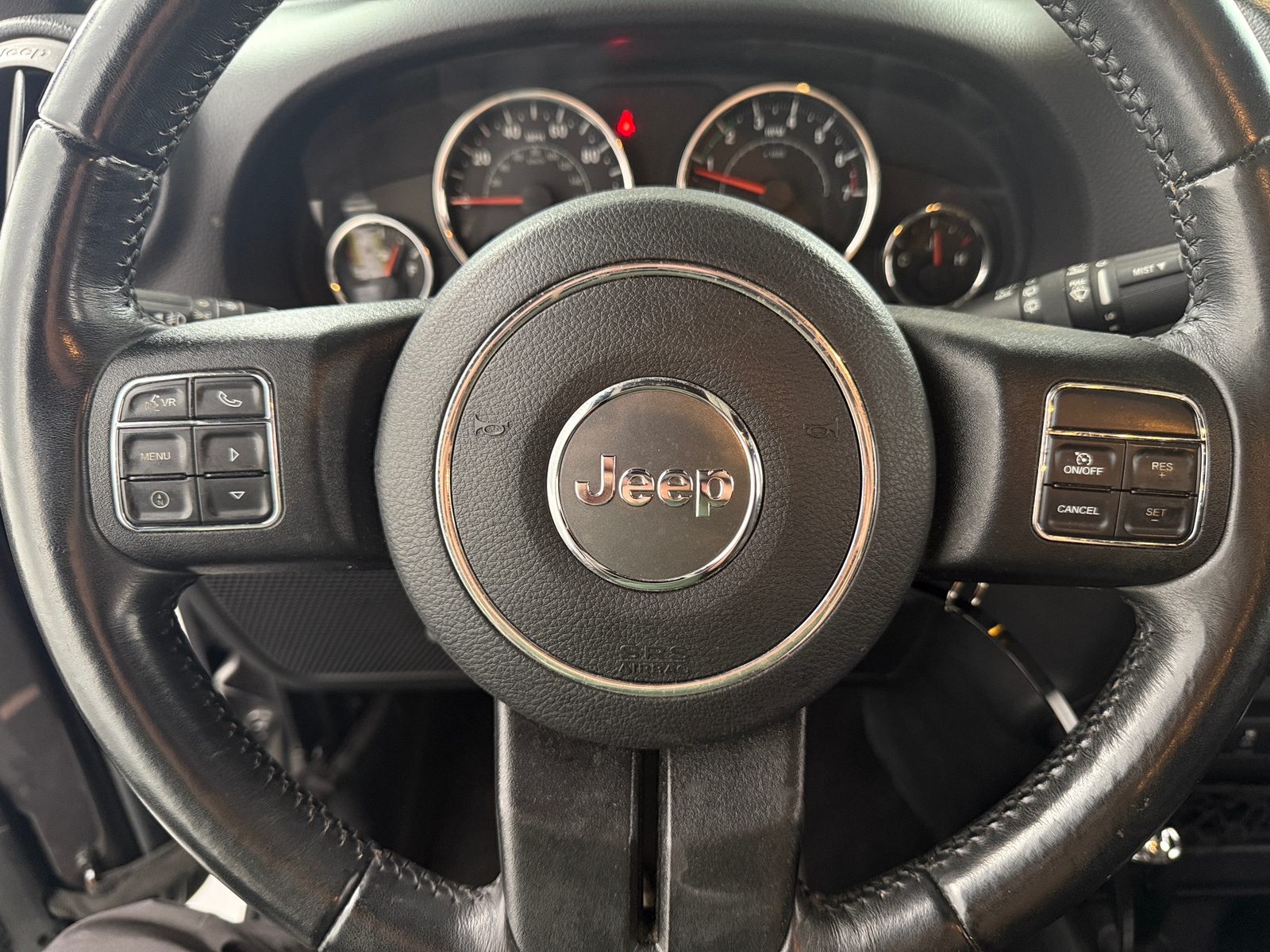 Thumbnail: 2017 Jeep Wrangler - 5