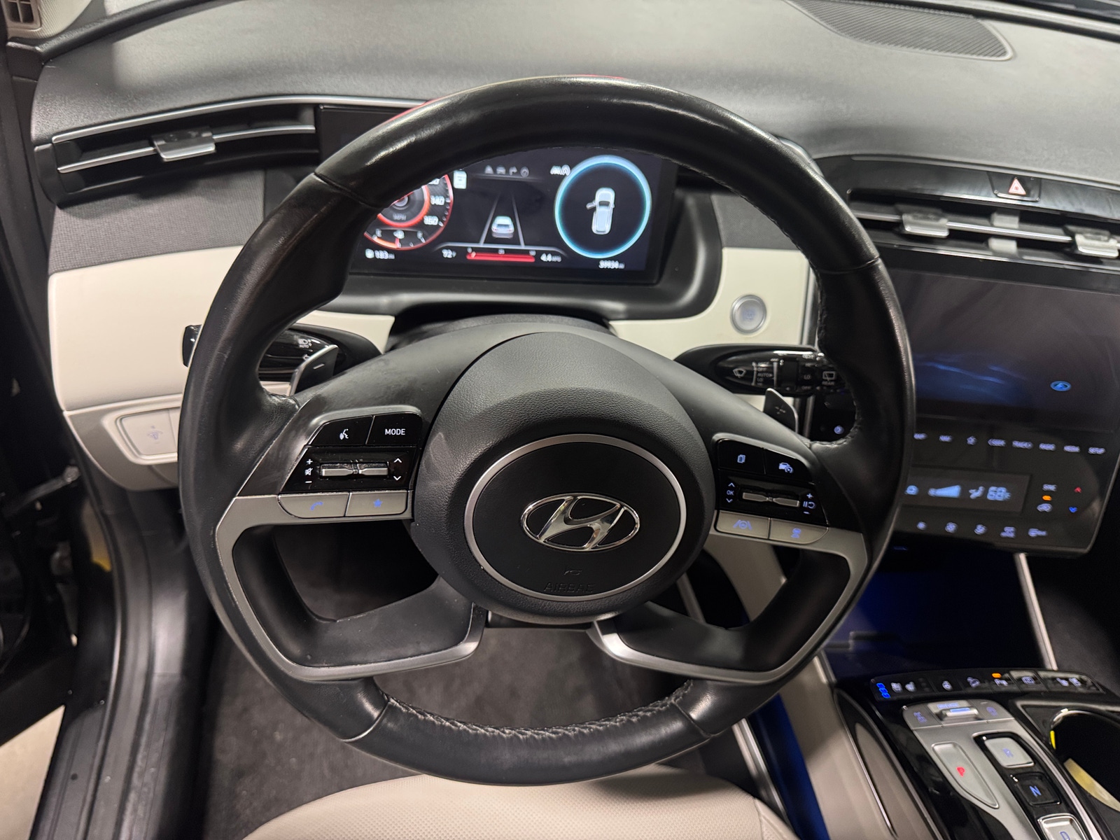 Thumbnail: 2022 Hyundai Tucson - 4