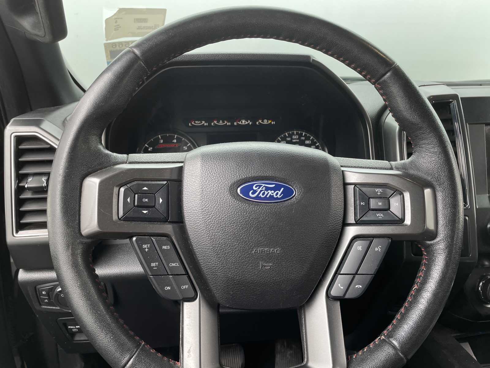 Thumbnail: 2020 Ford Econoline - 5