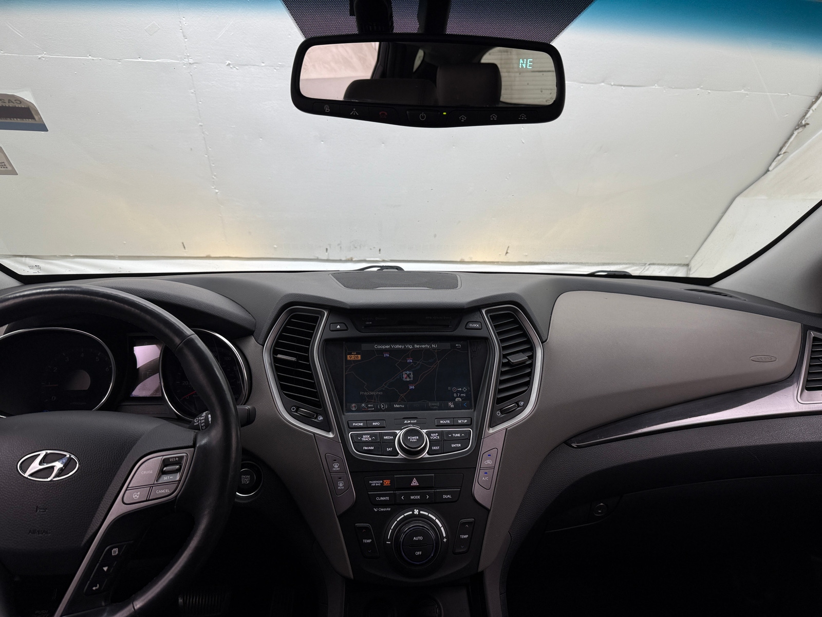 Thumbnail: 2013 Hyundai Santa Fe - 3