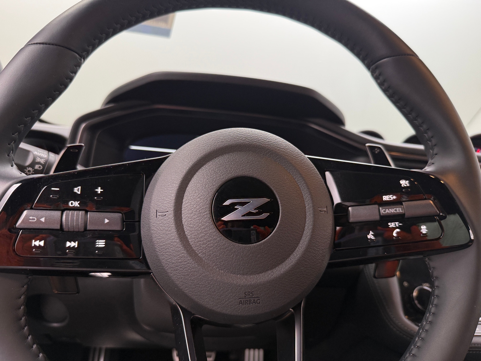 Thumbnail: 2023 Nissan Z - 3