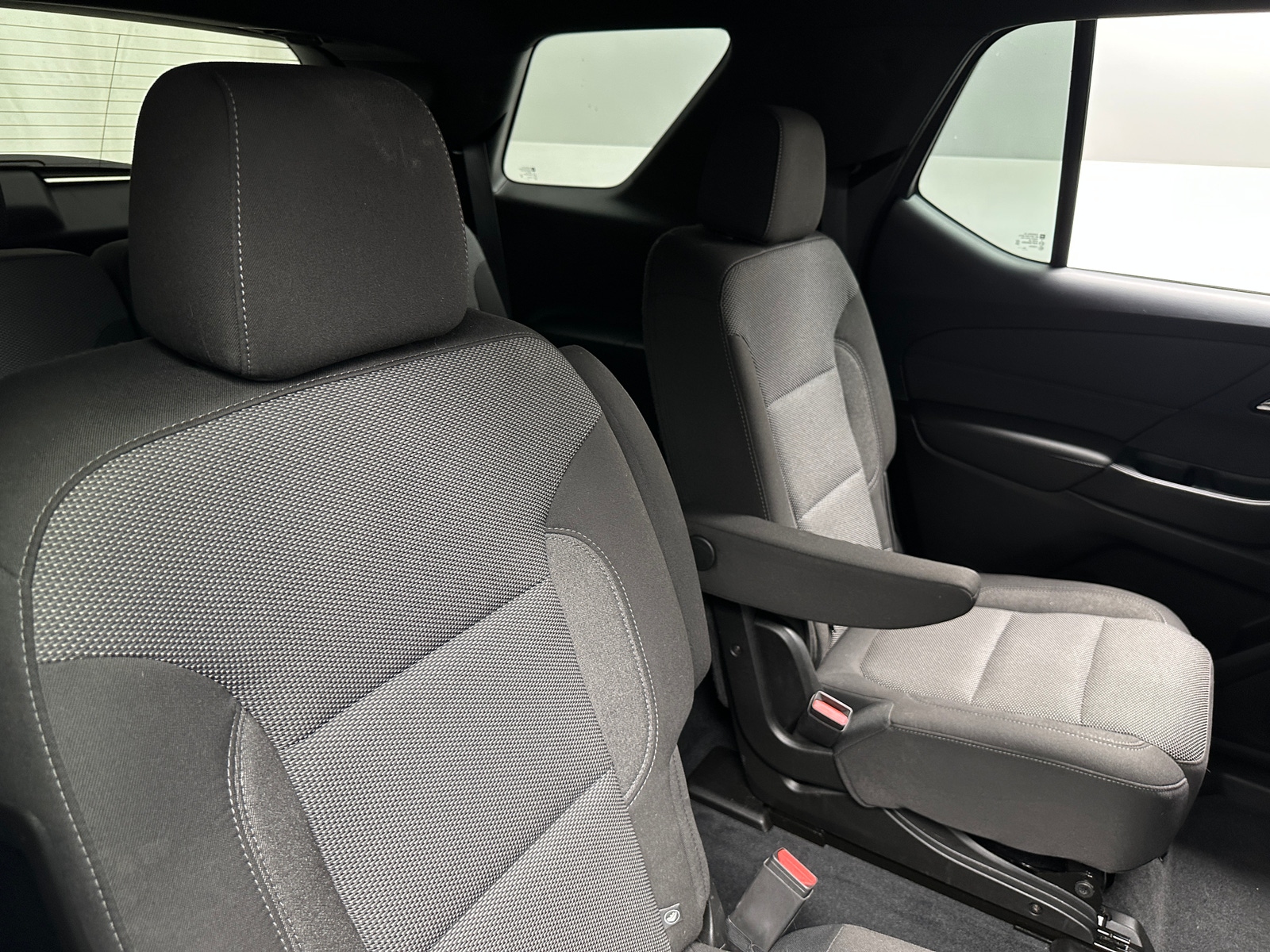 Thumbnail: 2023 Chevrolet Traverse - 6