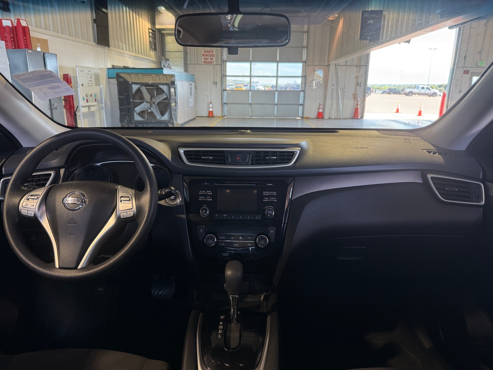Thumbnail: 2016 Nissan Rogue - 3