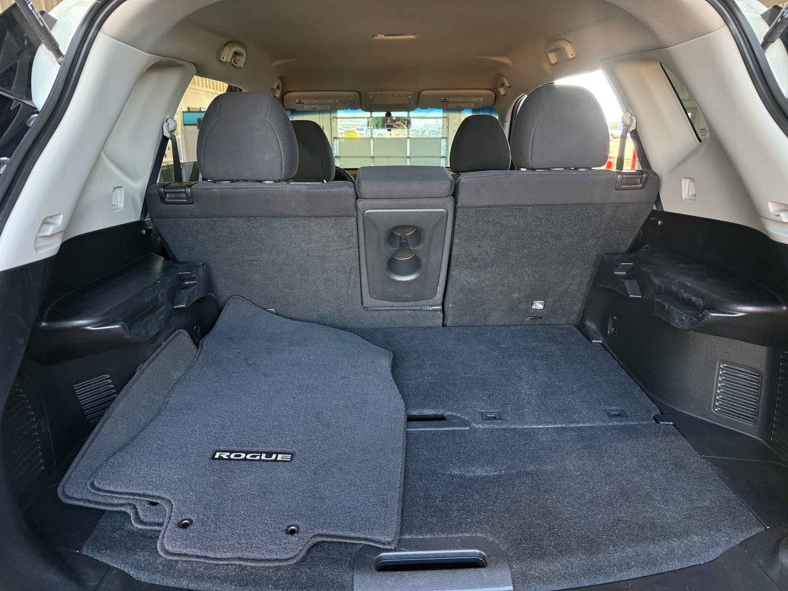 Thumbnail: 2016 Nissan Rogue - 7