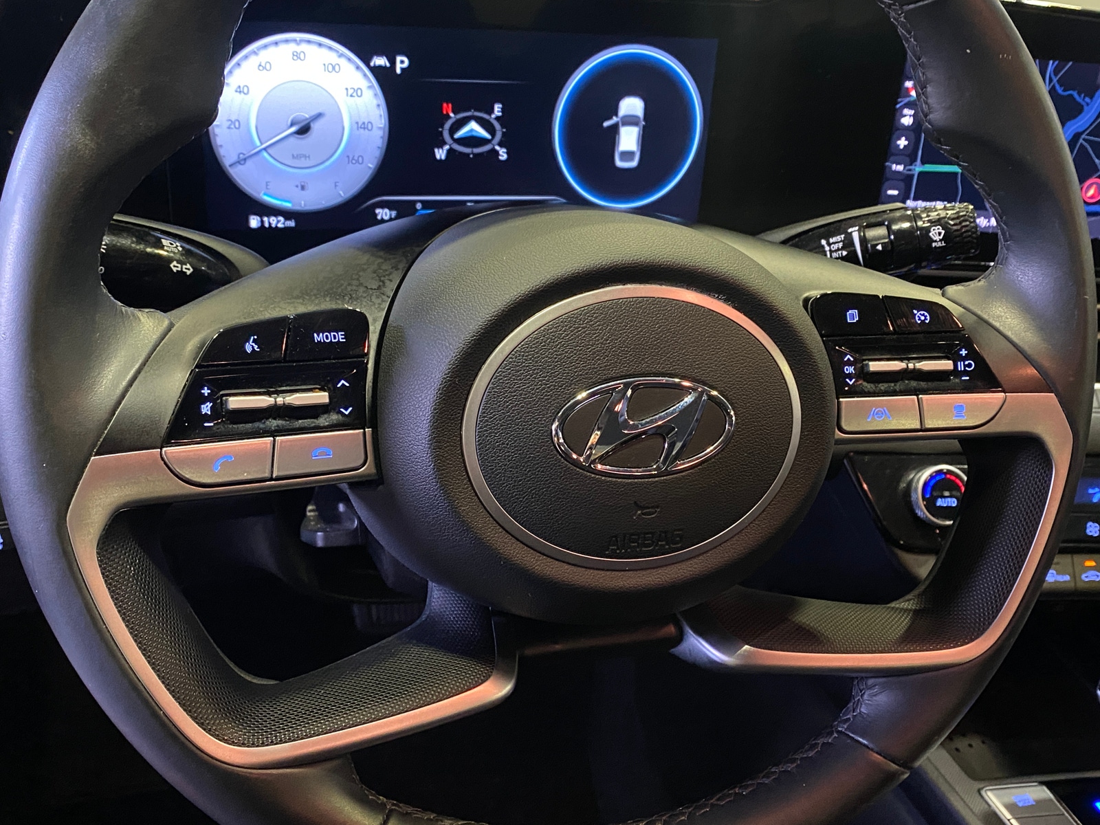 Thumbnail: 2023 Hyundai Elantra - 5