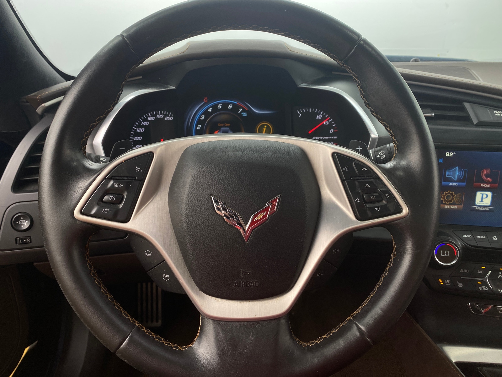 Thumbnail: 2014 Chevrolet Corvette - 3
