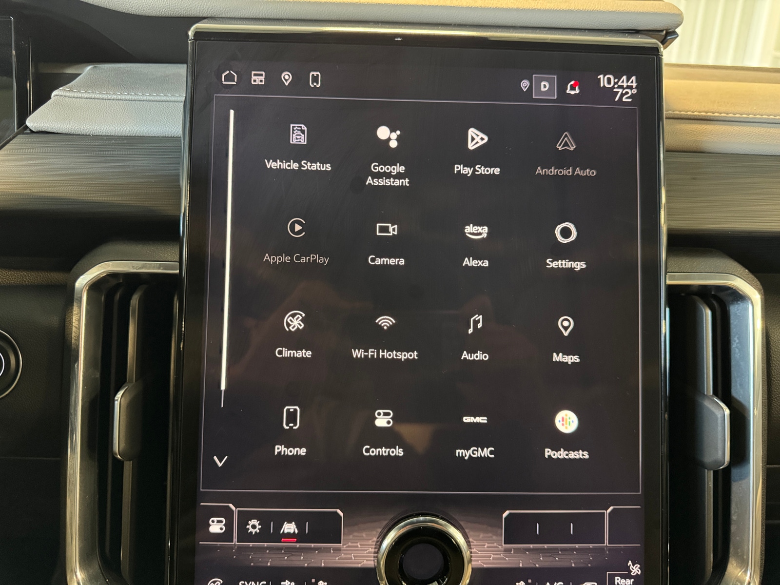 Thumbnail: 2024 GMC Acadia - 3