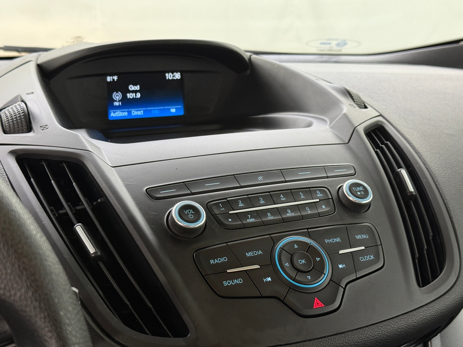 Thumbnail: 2019 Ford Escape - 4