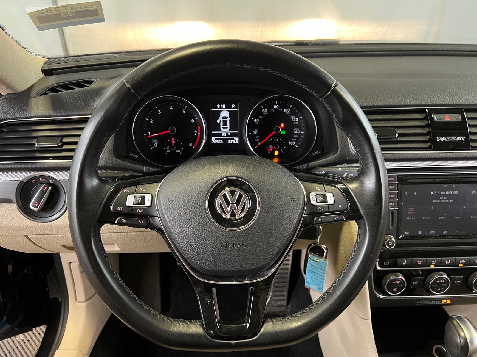 Thumbnail: 2018 Volkswagen Passat - 5