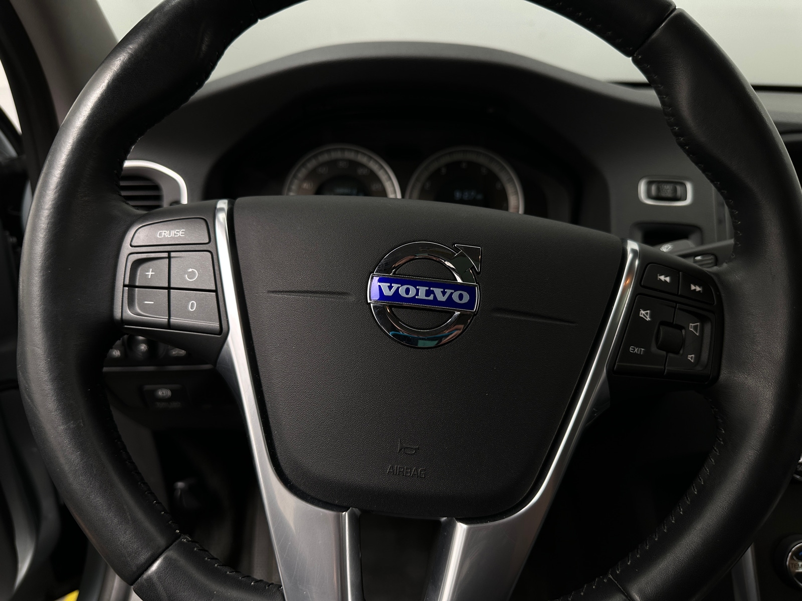 Thumbnail: 2013 Volvo S60 - 4