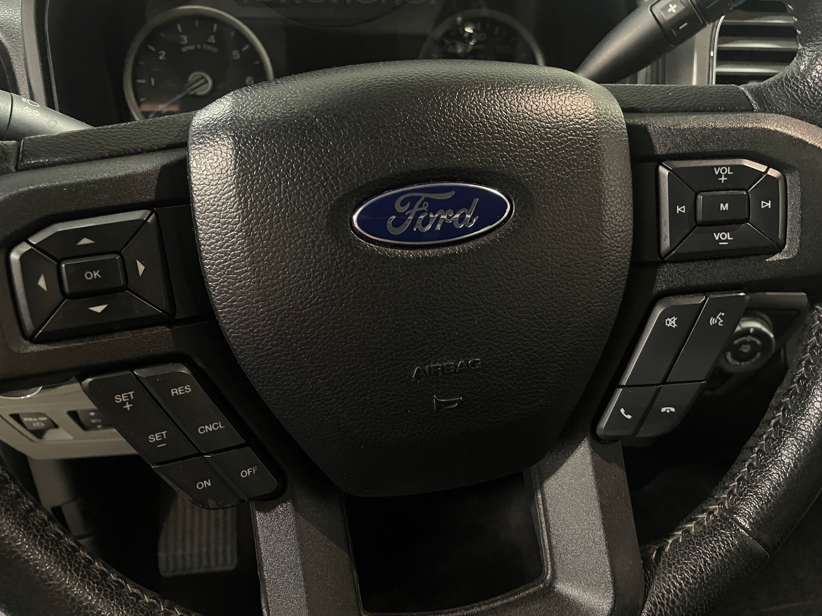 Thumbnail: 2016 Ford Econoline - 5