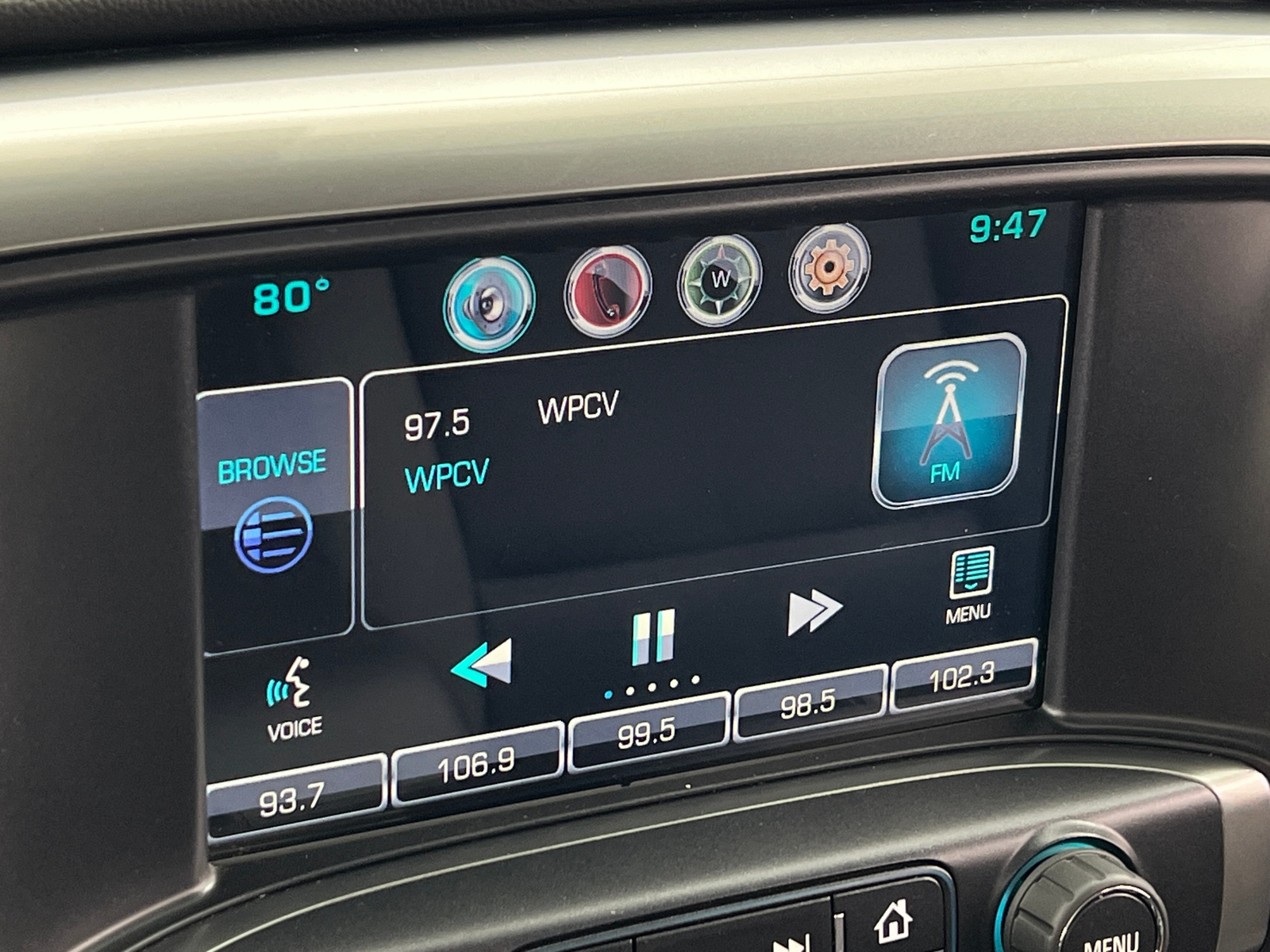 Thumbnail: 2015 Chevrolet Silverado 1500 - 4