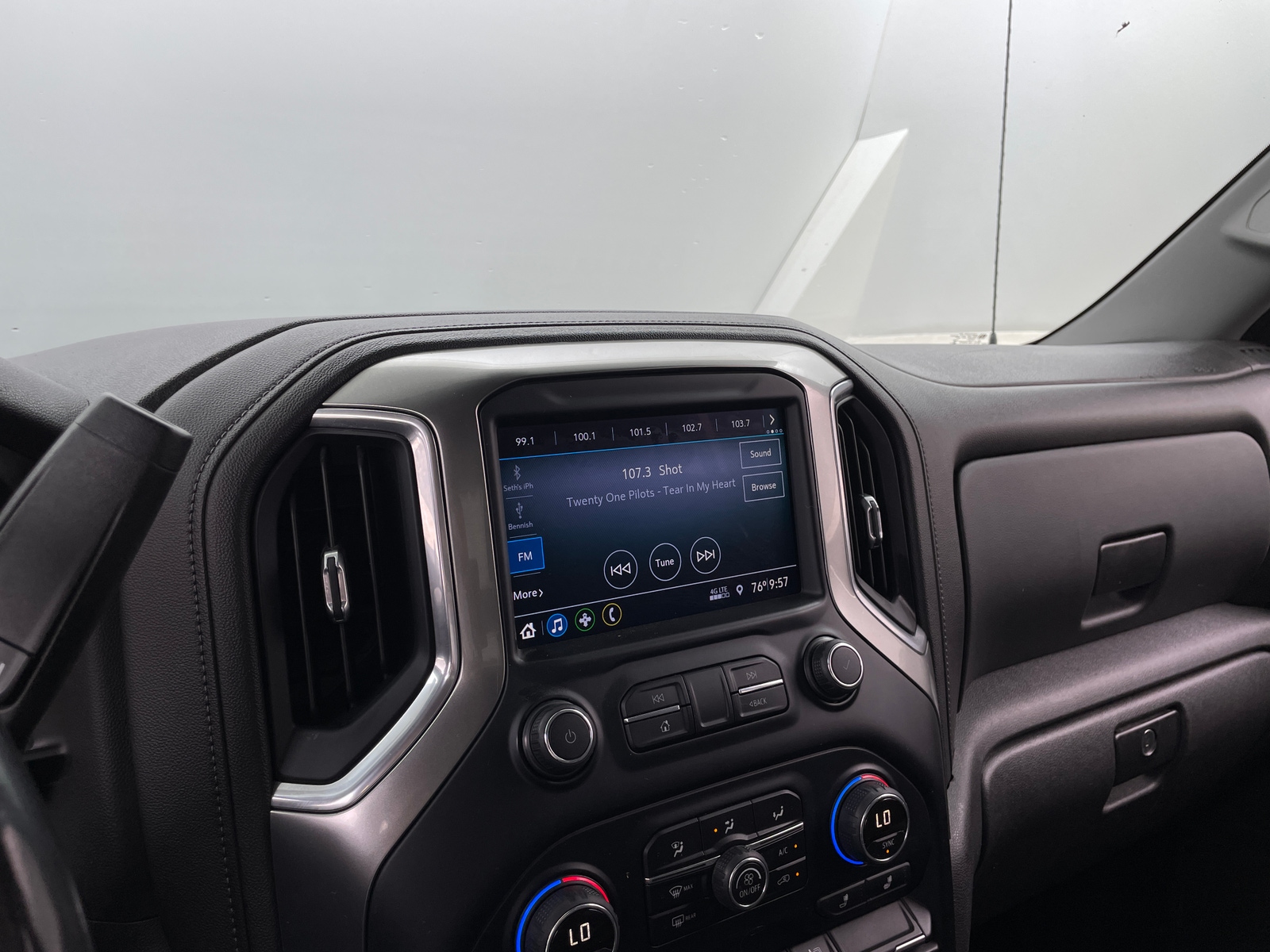 Thumbnail: 2019 Chevrolet Silverado 1500 - 4