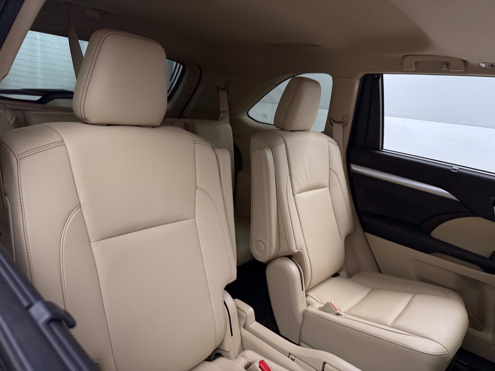 Thumbnail: 2019 Toyota Highlander - 5