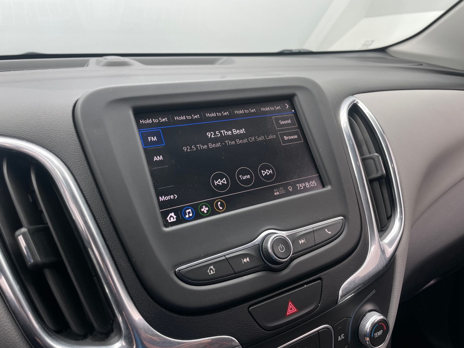 Thumbnail: 2020 Chevrolet Equinox - 4