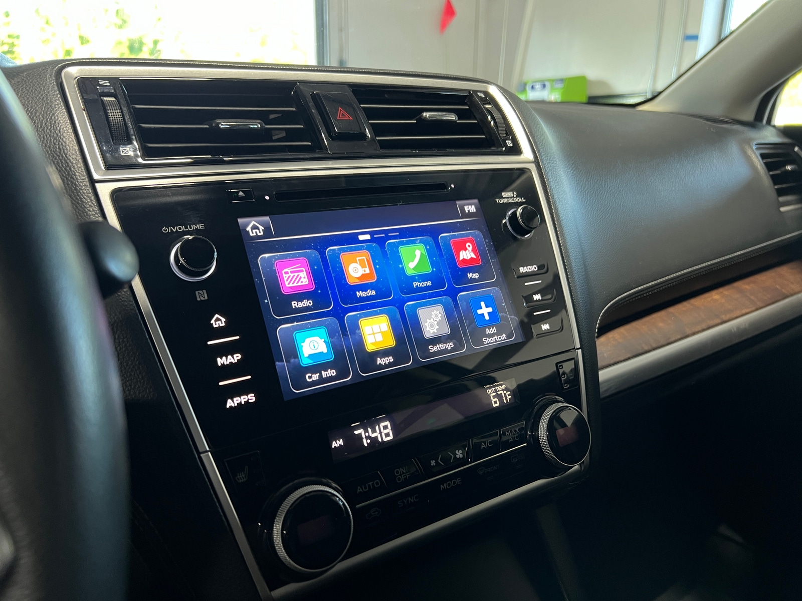 Thumbnail: 2018 Subaru Outback - 3