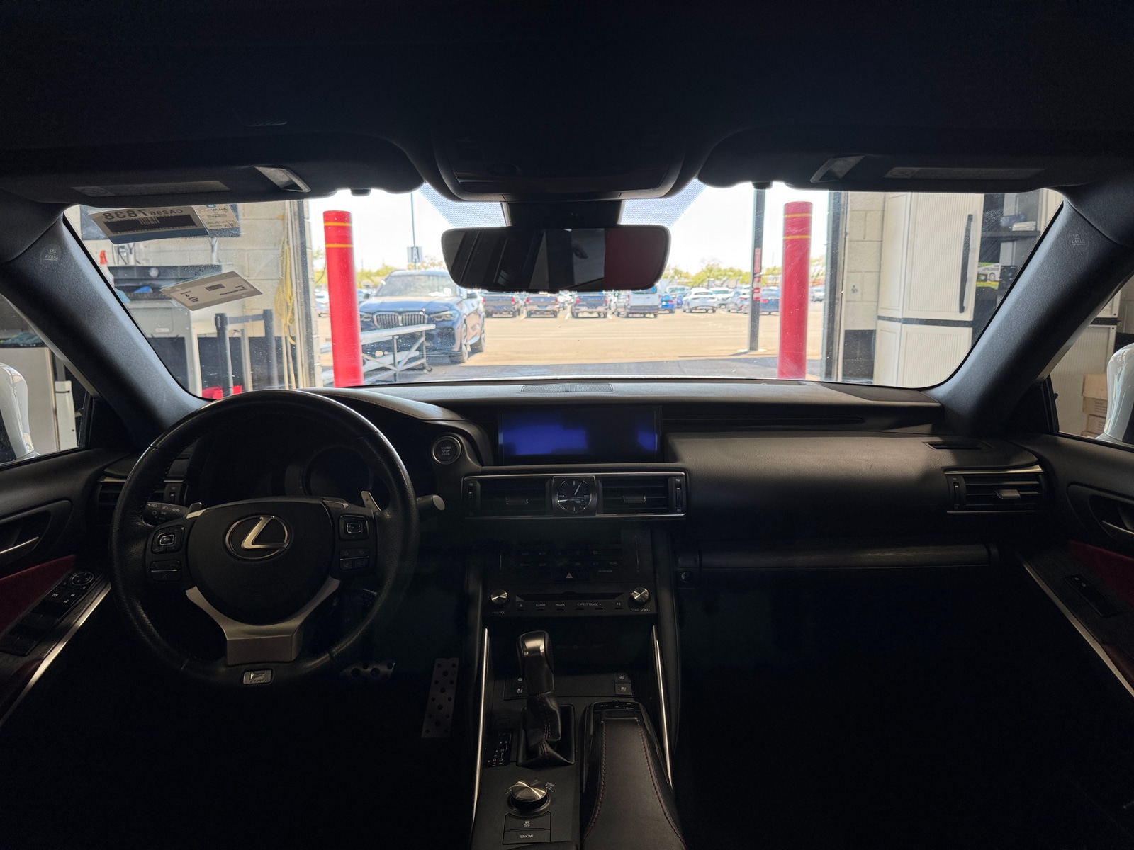 Thumbnail: 2019 Lexus IS - 2
