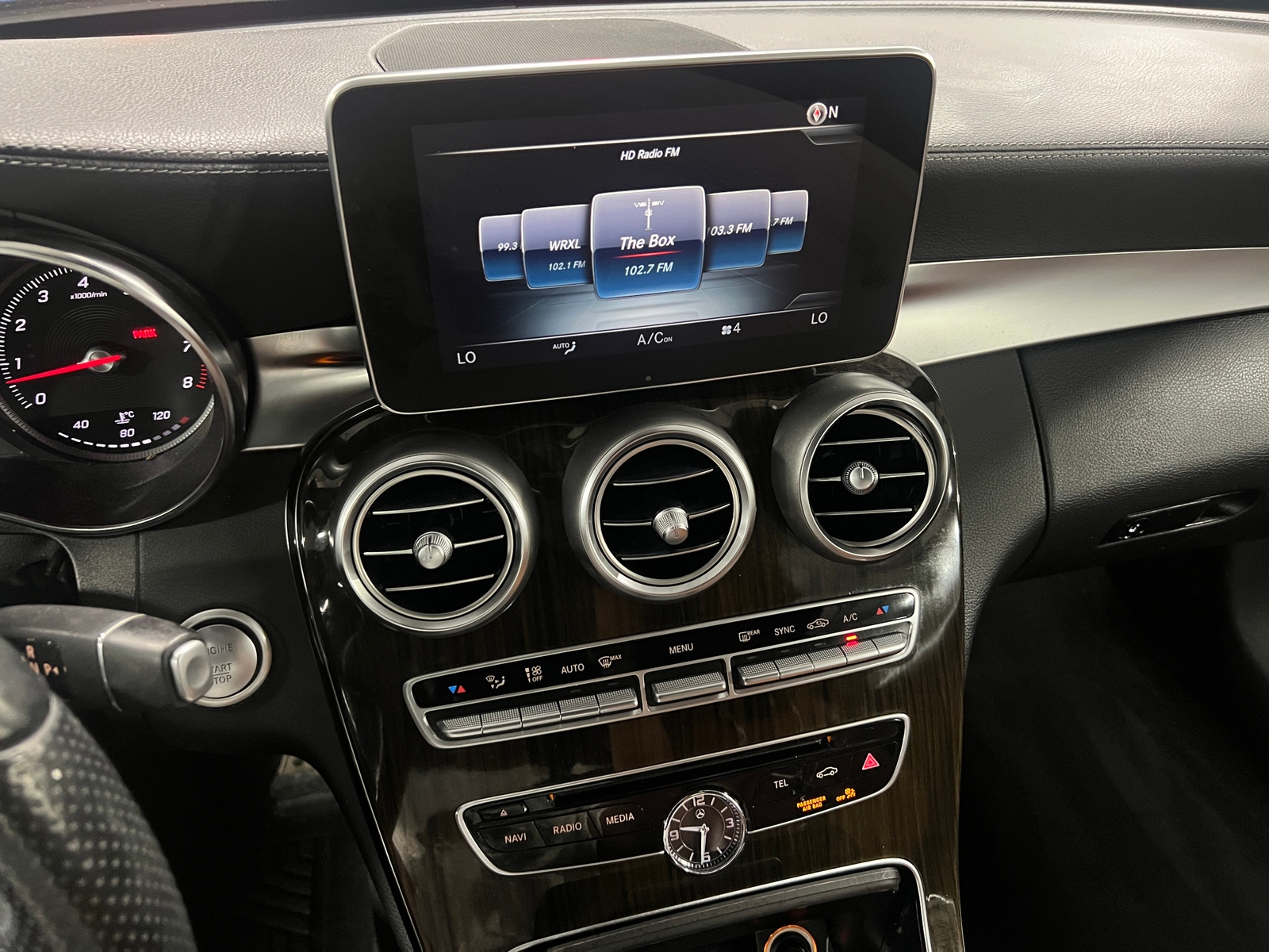Thumbnail: 2017 Mercedes-Benz C-Class - 3
